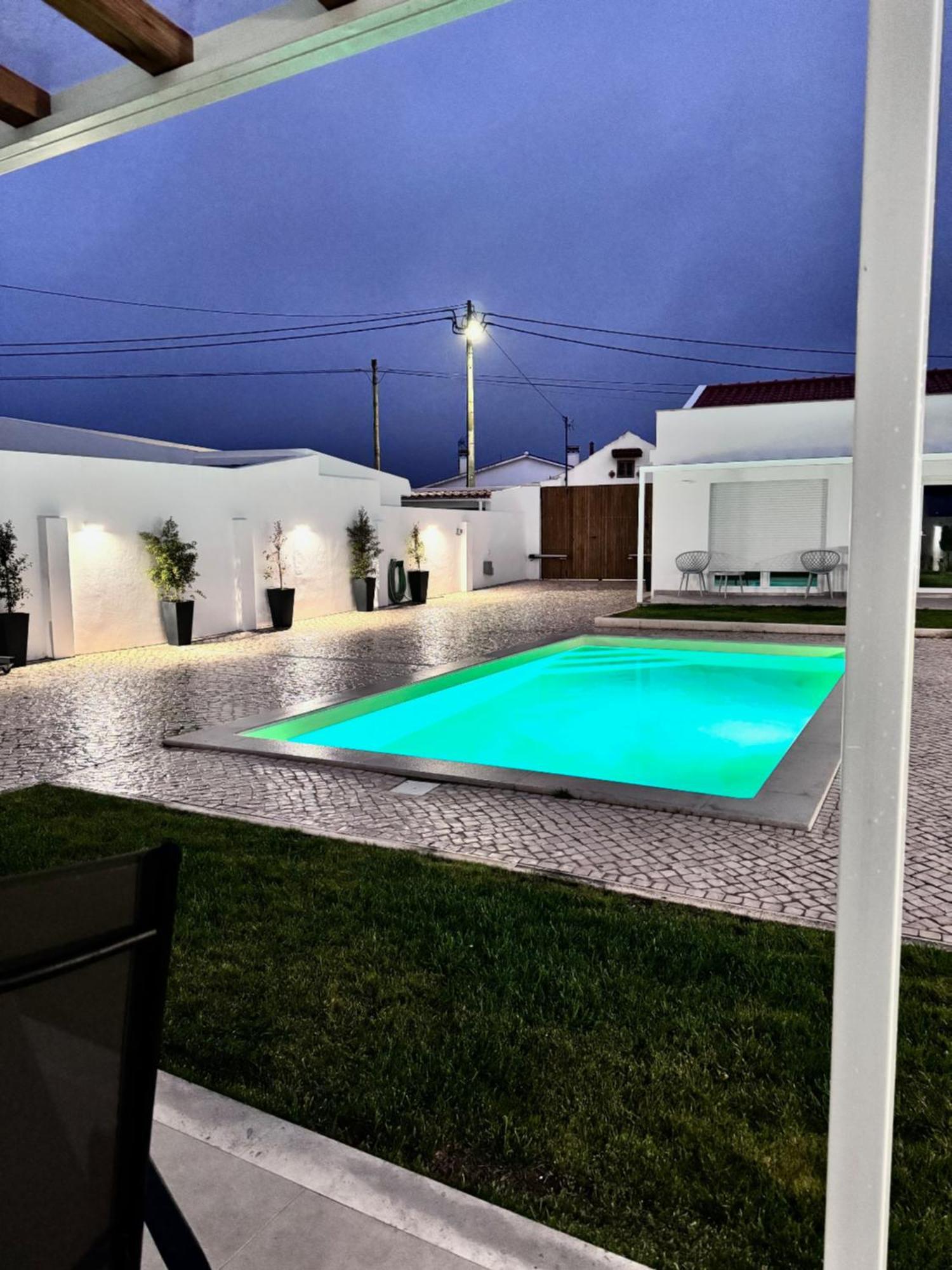 D'Felicidade Caldas Da Rainha Luaran gambar